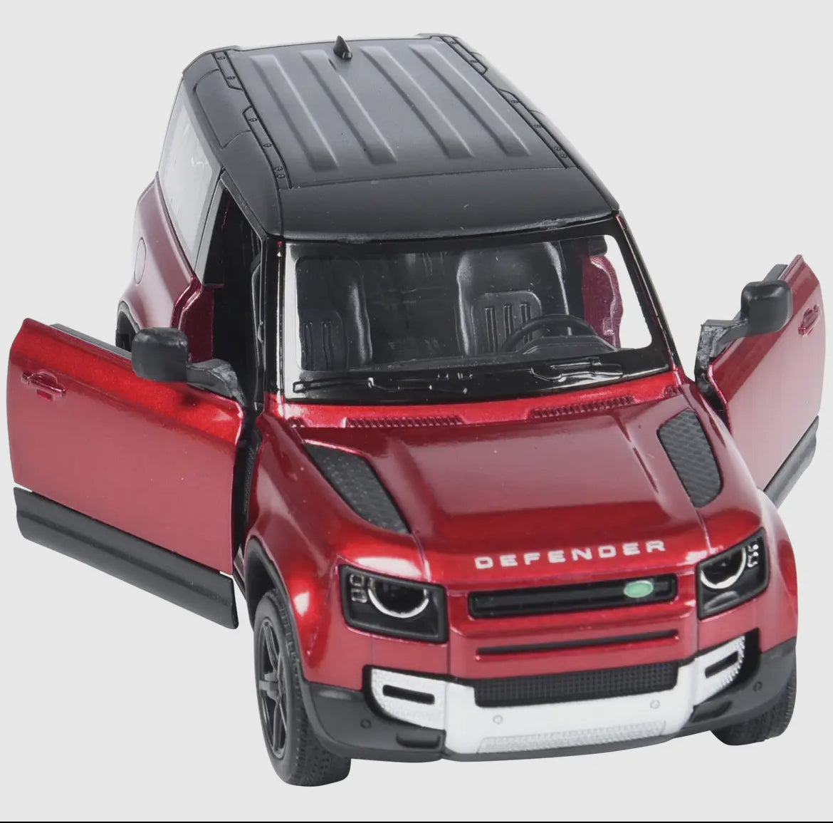 Land Rover Defender | Monday's Child