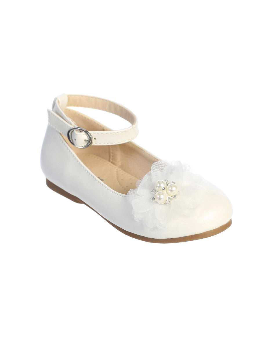 White Flower and Pearls Shoes